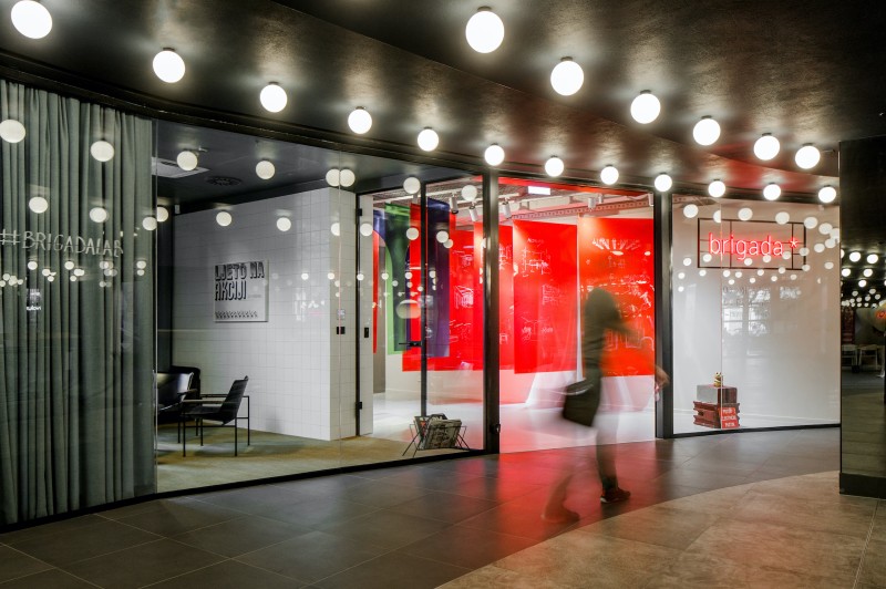 Brigada* - Brigada's hybrid office & showroom