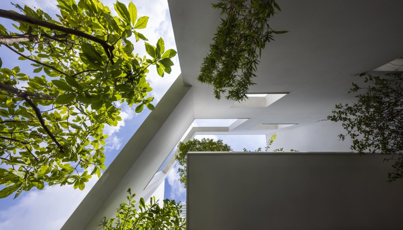 23o5 Studio - 140THL