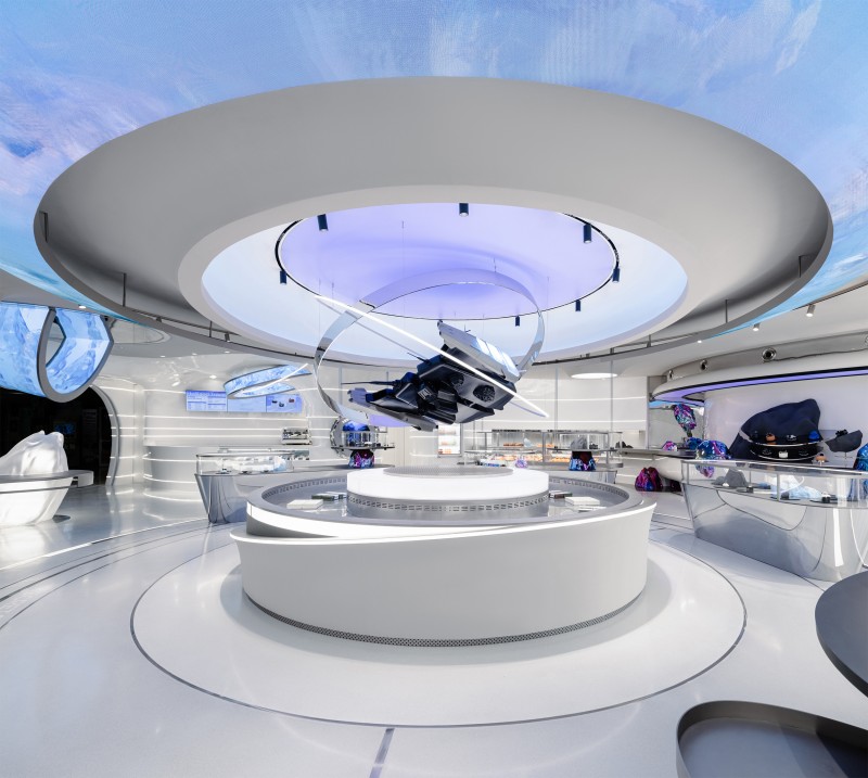 SLT Design - HOLILAND TRAVEL Flagship Store