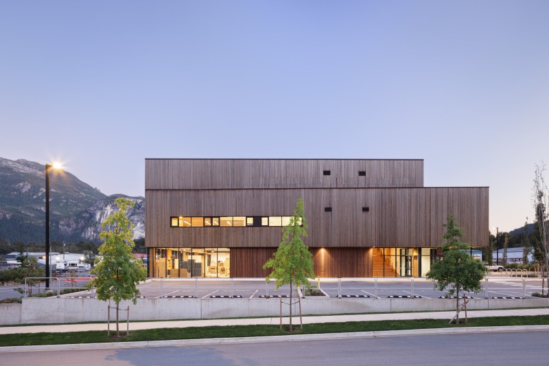 Hemsworth Architecture - Leon Lebeniste Industrial Facility
