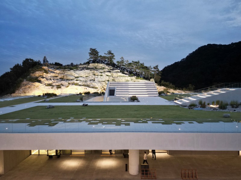 LESS ARCHITECTS - Seongmunan Clubhouse 