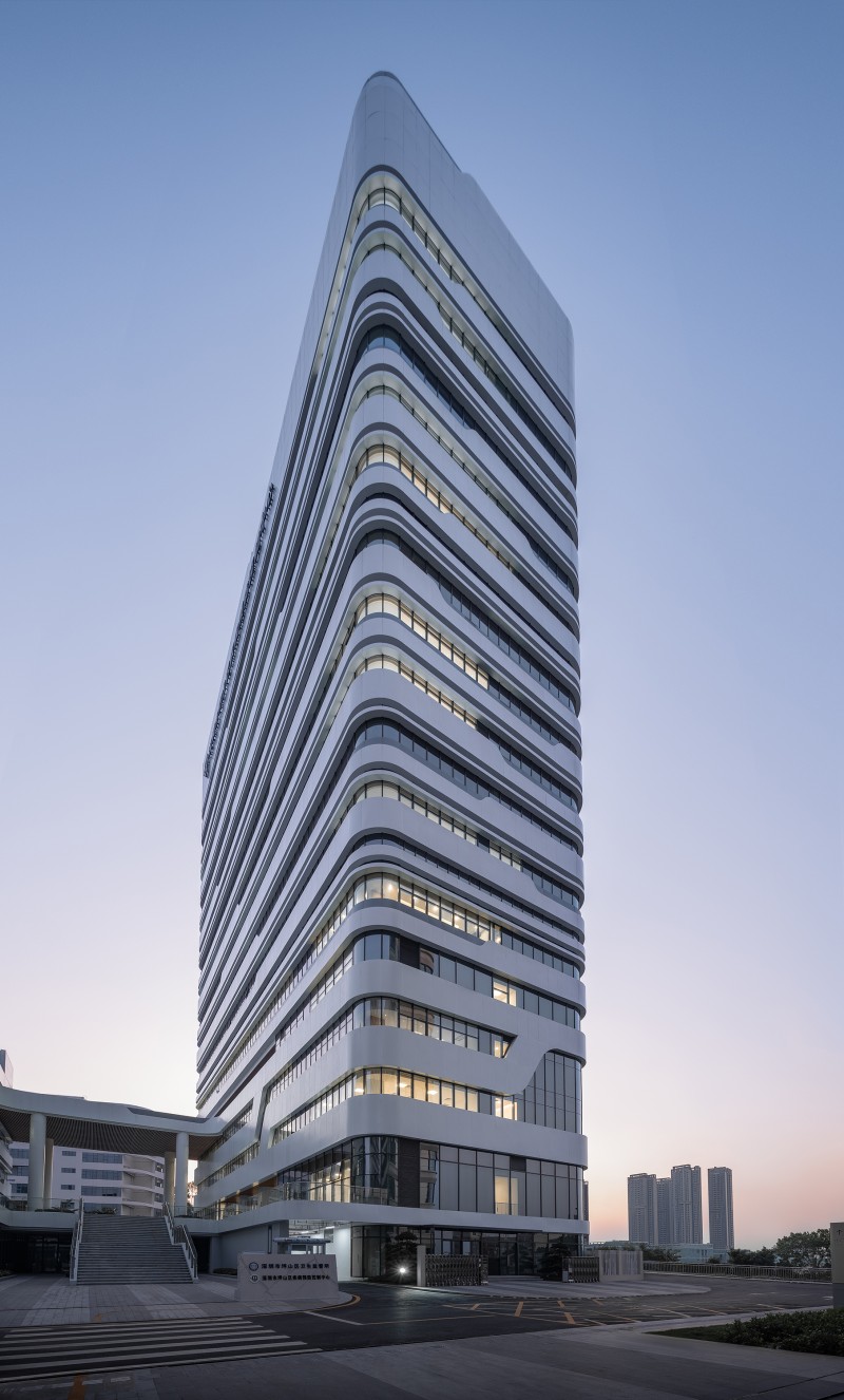THE INSTITUTE OF ARCHITECTURE DESIGN & RESEARCH. SHENZHEN UNIVERSITY - Pingshan Center for Disease Control and Prevention