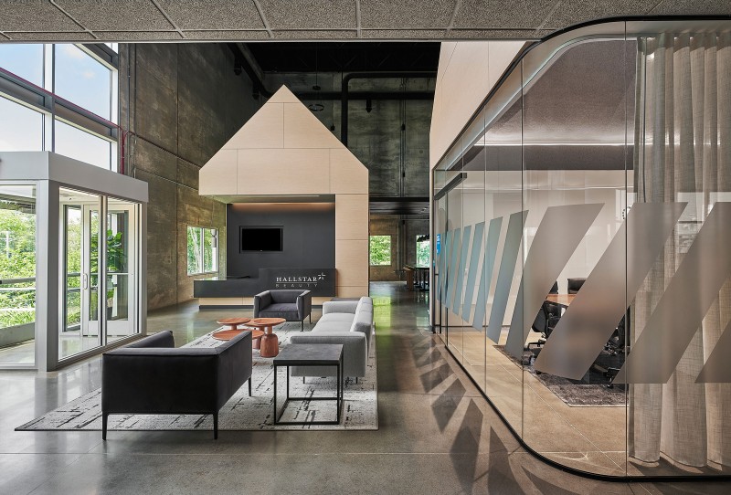 Collective Office - Hallstar