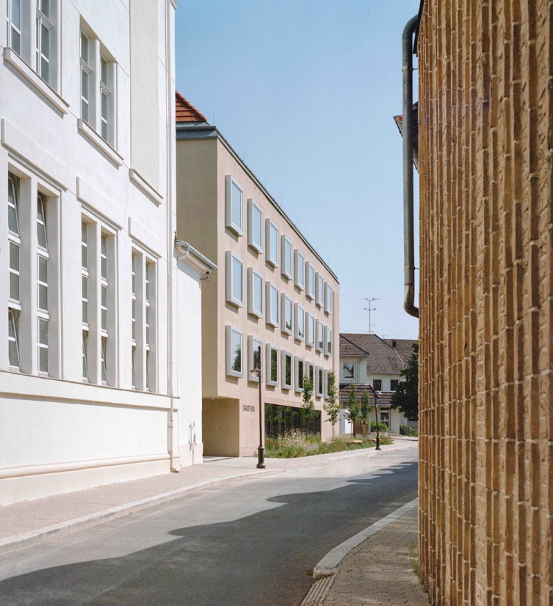 BIVAK studio - Reformed Student Home located in Pápa
