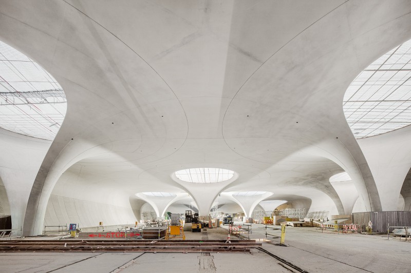 Hans Georg Esch - Stuttgart Main Station