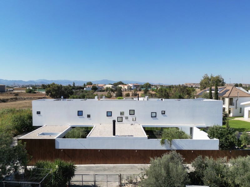 Christos Pavlou Architecture - House with courtyards