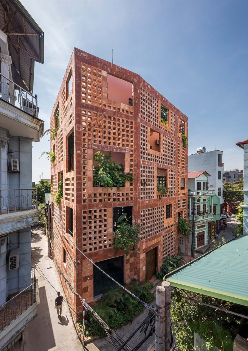 VTN Architects  - Bat Trang House