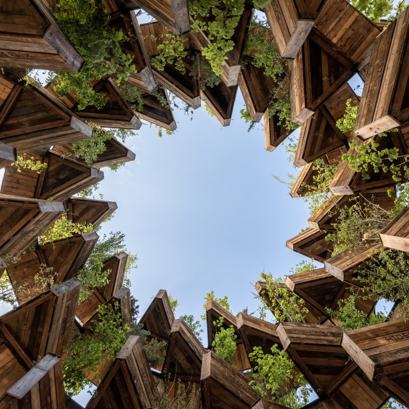 Hello Wood Zrt. - Garden of Communities