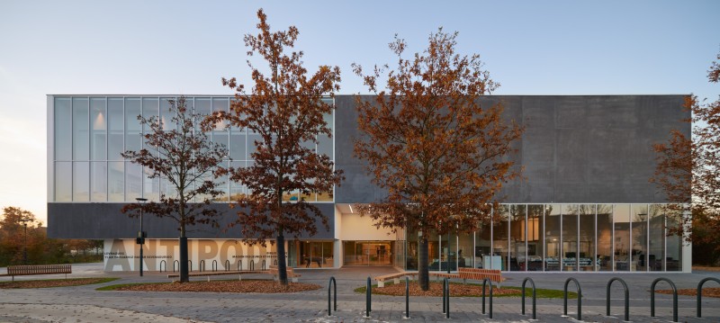 Dominique Coulon & Associés - Current music scene, Youth and cultural center and library in Rennes. France