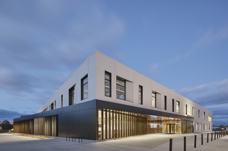 IwamotoScott Architecture - Moravec Hall, Ivy Tech Community College