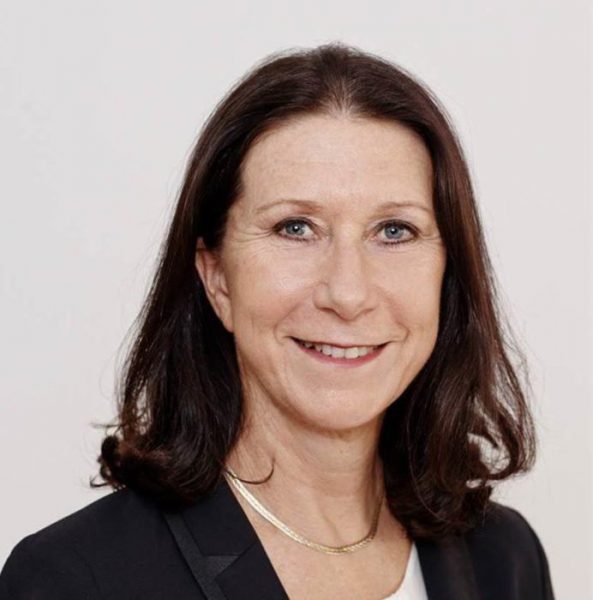 Leone Lorrimer portrait